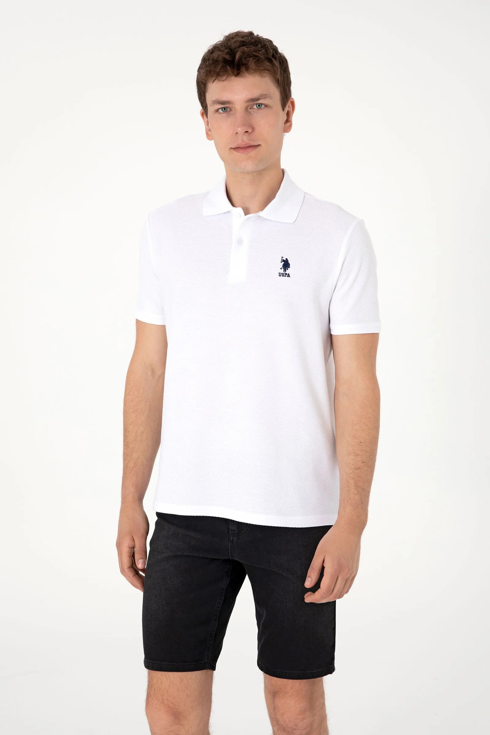 U.S. Polo Assn. White Men White Regular Fit Polo Shirt SKU: G081GL0110 2106339_VR013 Image 01