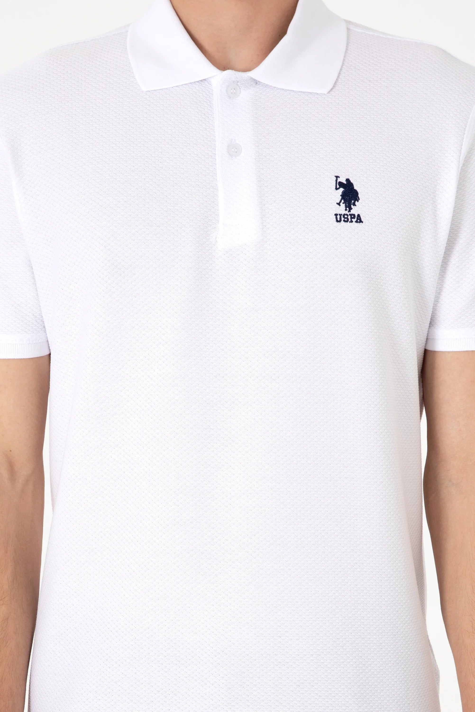 U.S. Polo Assn. White Men White Regular Fit Polo Shirt SKU: G081GL0110 2106339_VR013 Image 06