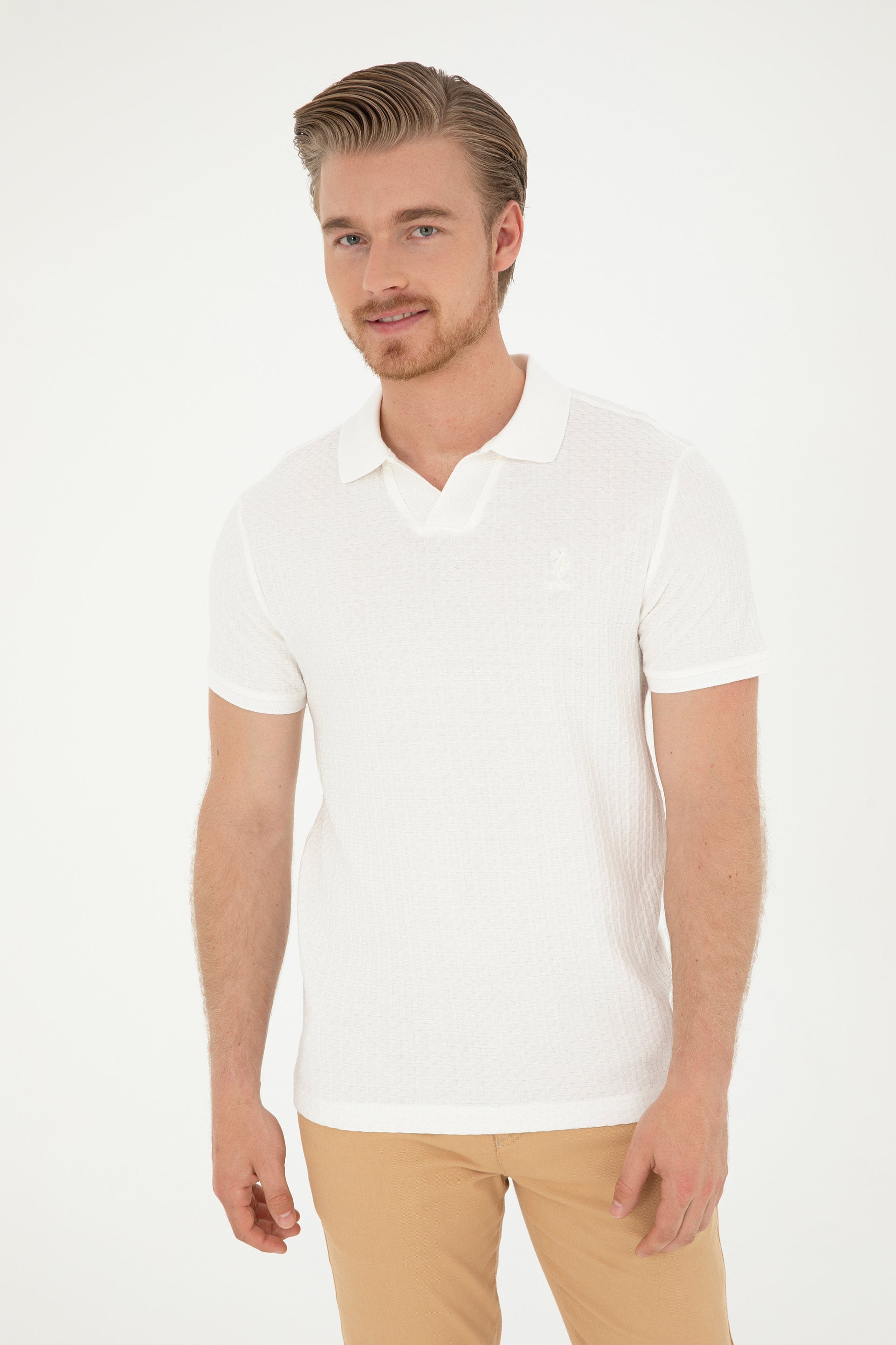 White Cuban Collar Polo Shirt_G081SZ0110 1827889_VR019_03