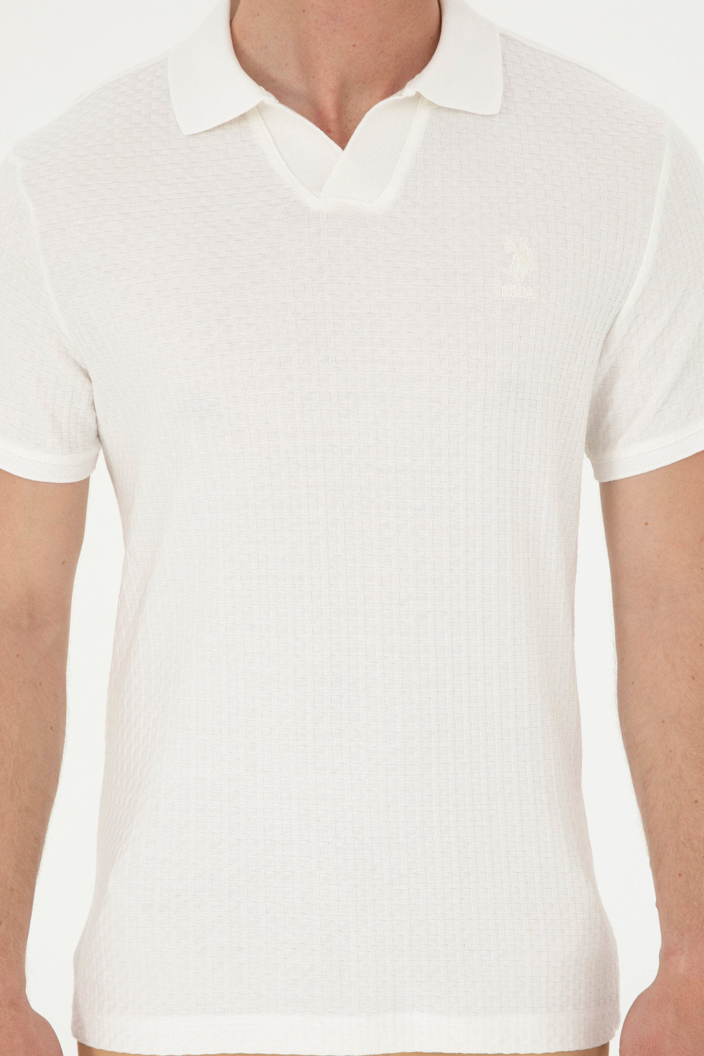 White Cuban Collar Polo Shirt_G081SZ0110 1827889_VR019_06