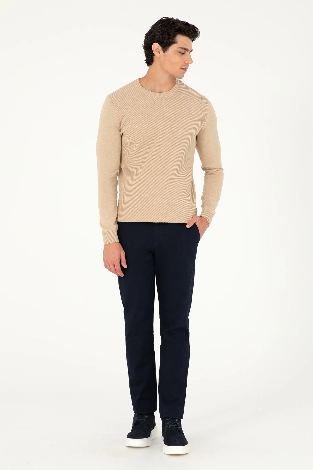 U.S. Polo Assn. Navy Men Navy Slim Fit Chino Trousers SKU: G081SZ0780 1961975_VR033 Image 03