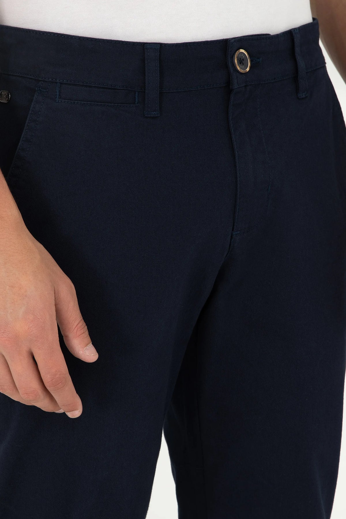 U.S. Polo Assn. Navy Men Navy Slim Fit Chino Trousers SKU: G081SZ0780 1961975_VR033 Image 05