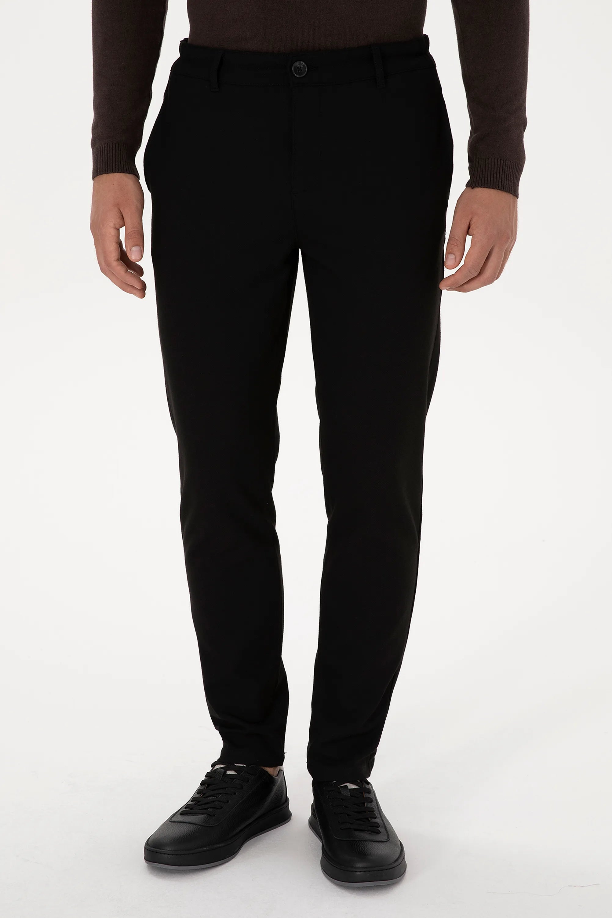 U.S. Polo Assn._Black_Black Chino Trousers_G081SZ0780 2266756_VR046_02