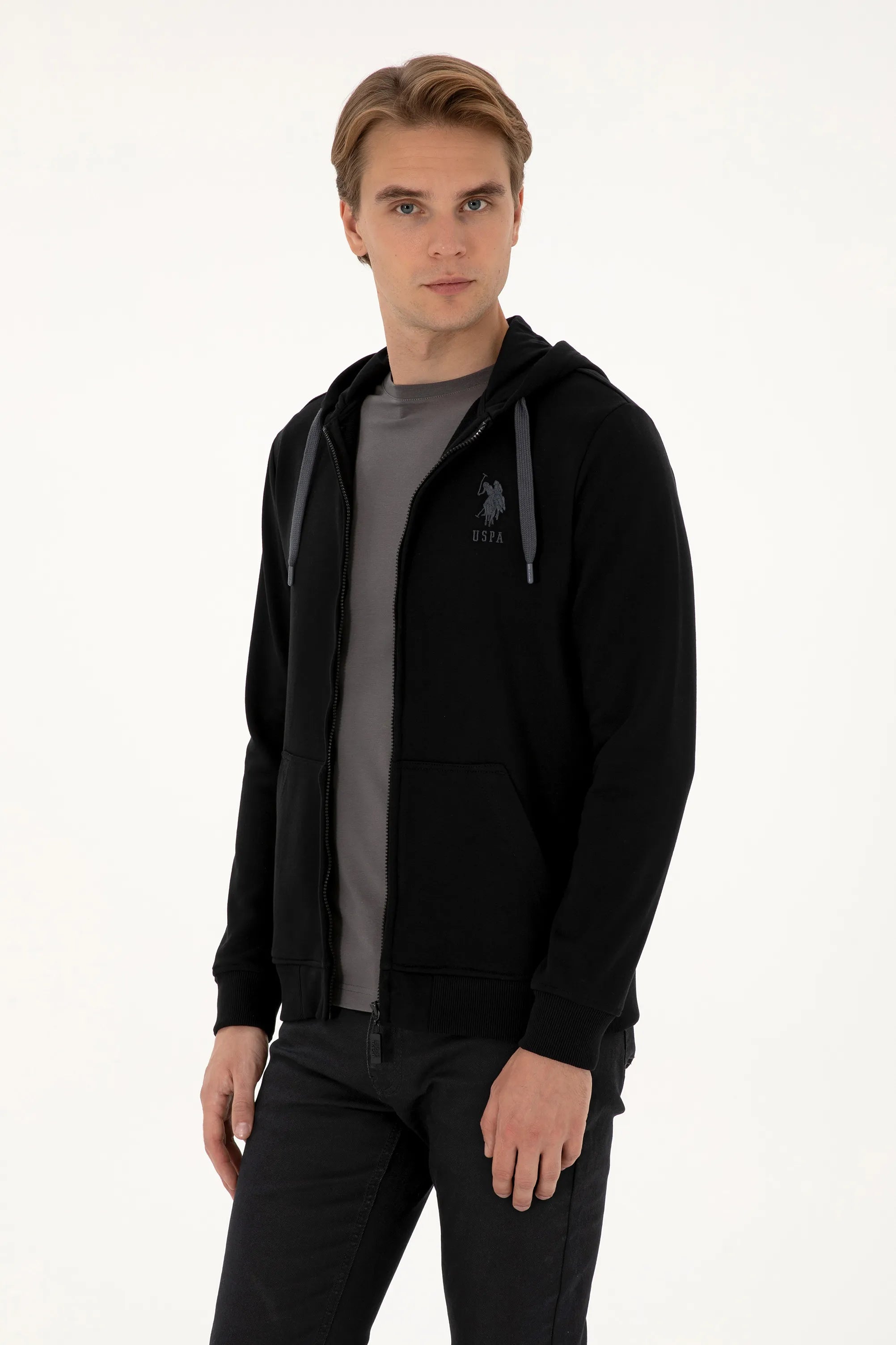 U.S. Polo Assn._Black_Black Zip Up Hoodie With Logo_G081SZ0820 2226461_VR046_03