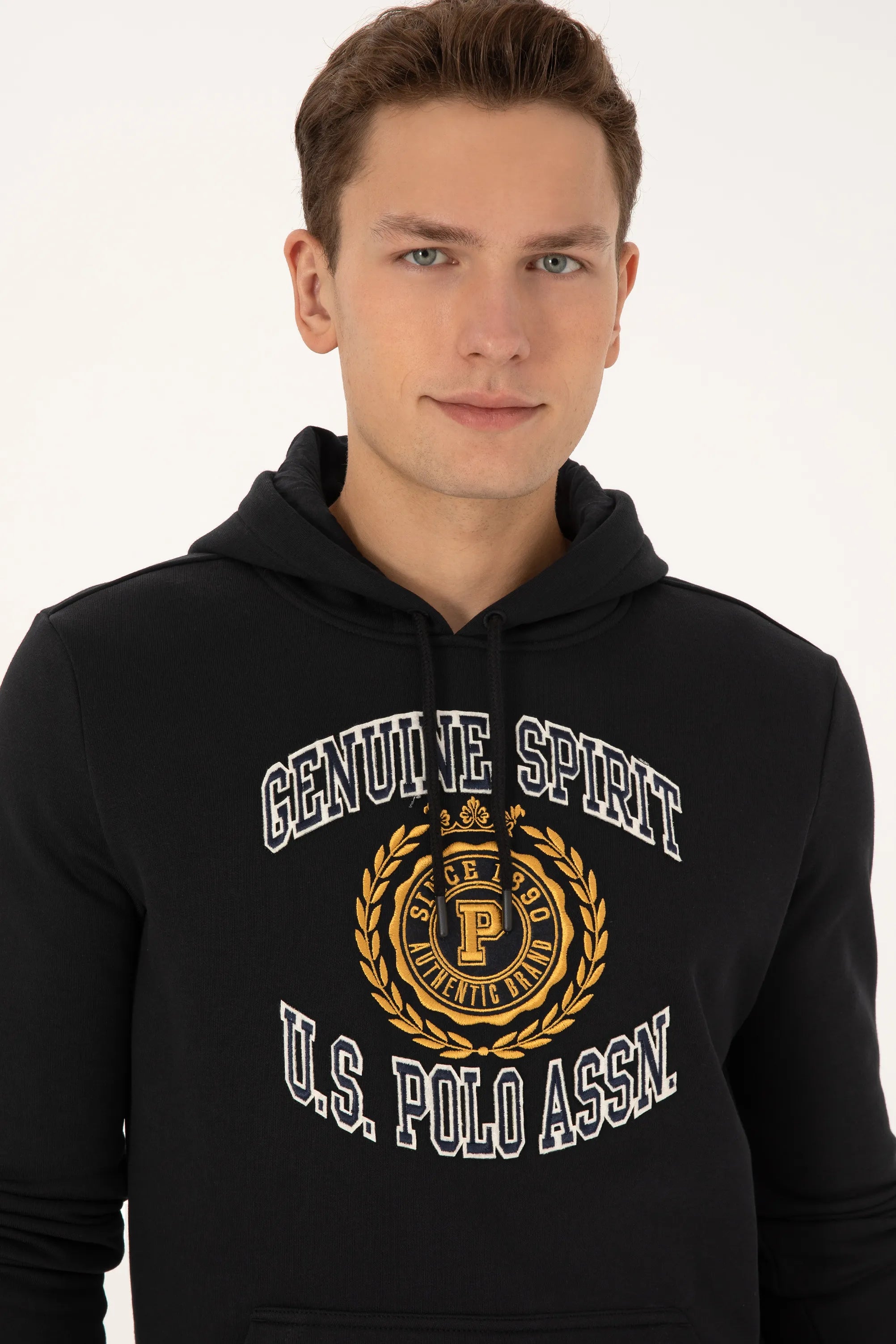 U.S. Polo Assn._Black_Black Hoodie with Logo_G081SZ0820 2239830_VR046_02