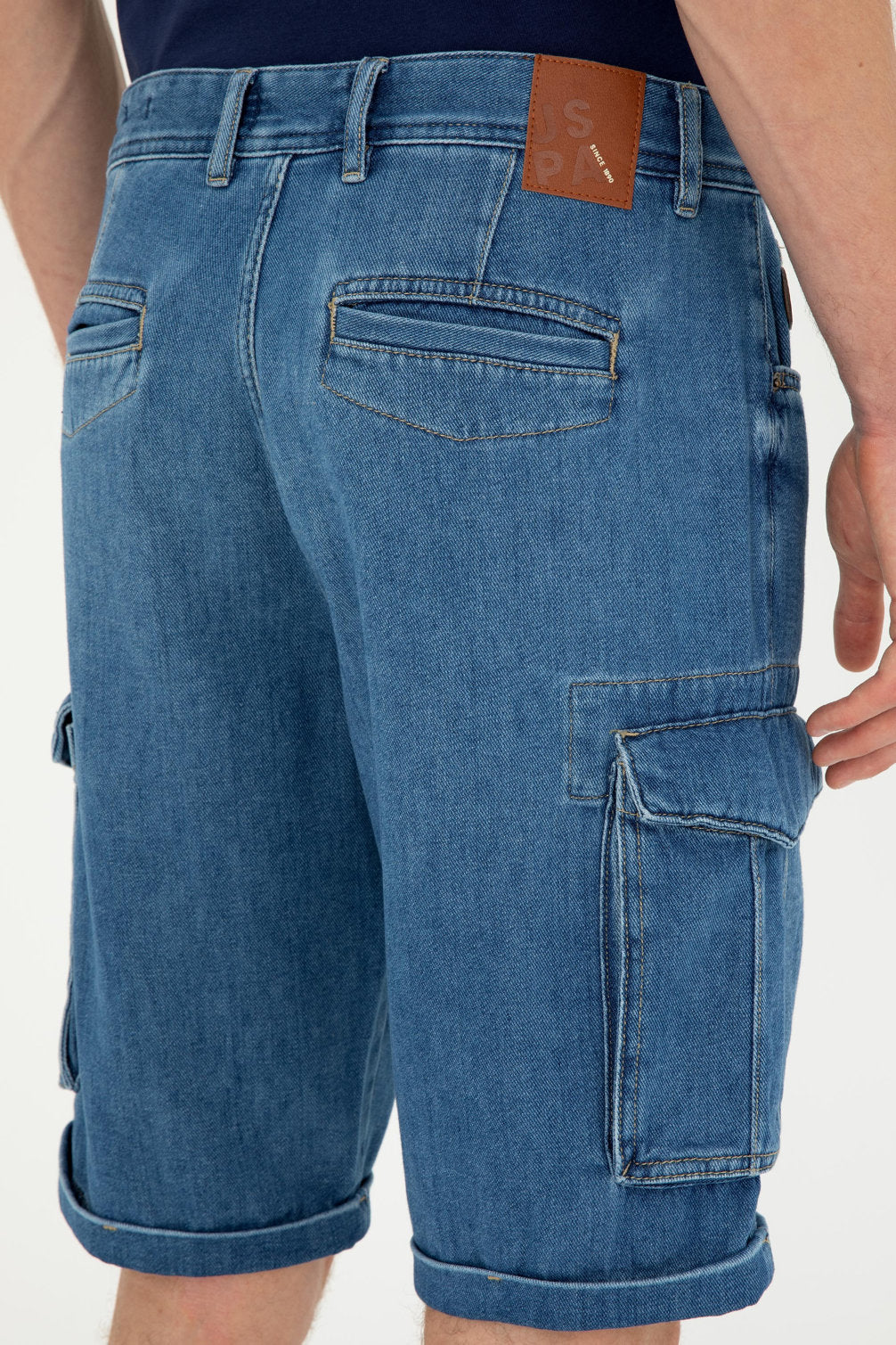 Blue Denim Capri Bermuda_G081SZ0DB0 1923584_DN0021_06