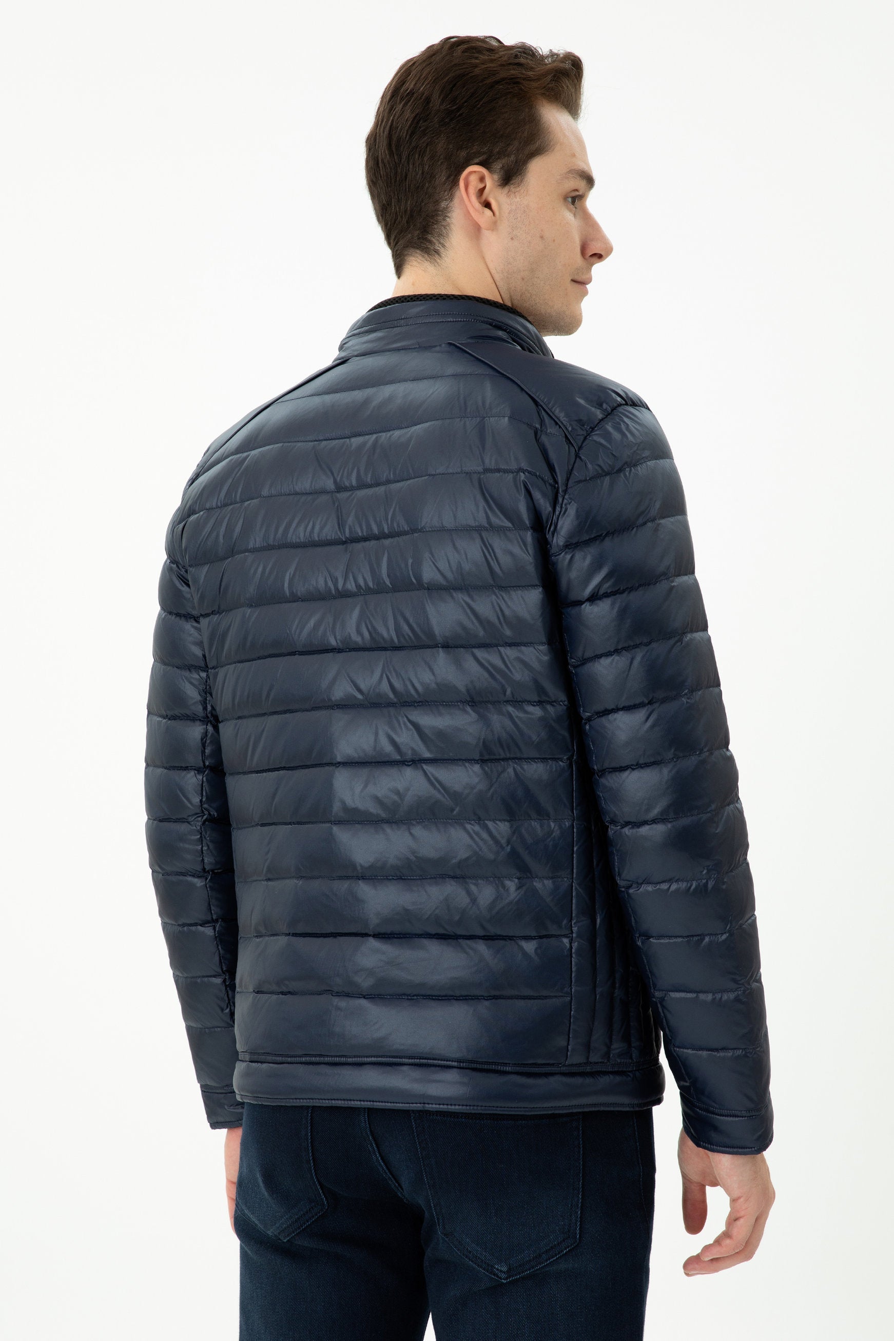 Blue Puffer Jacket_G081SZ0MS0 1654135_VR033_04