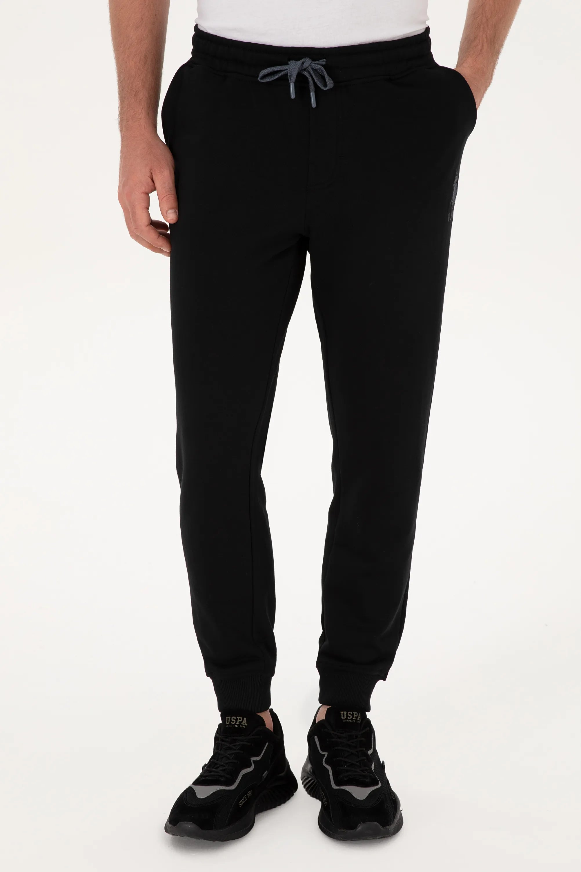 U.S. Polo Assn._Black_Black Sweatpants With Logo_G081SZ0OP0 2225511_VR046_02