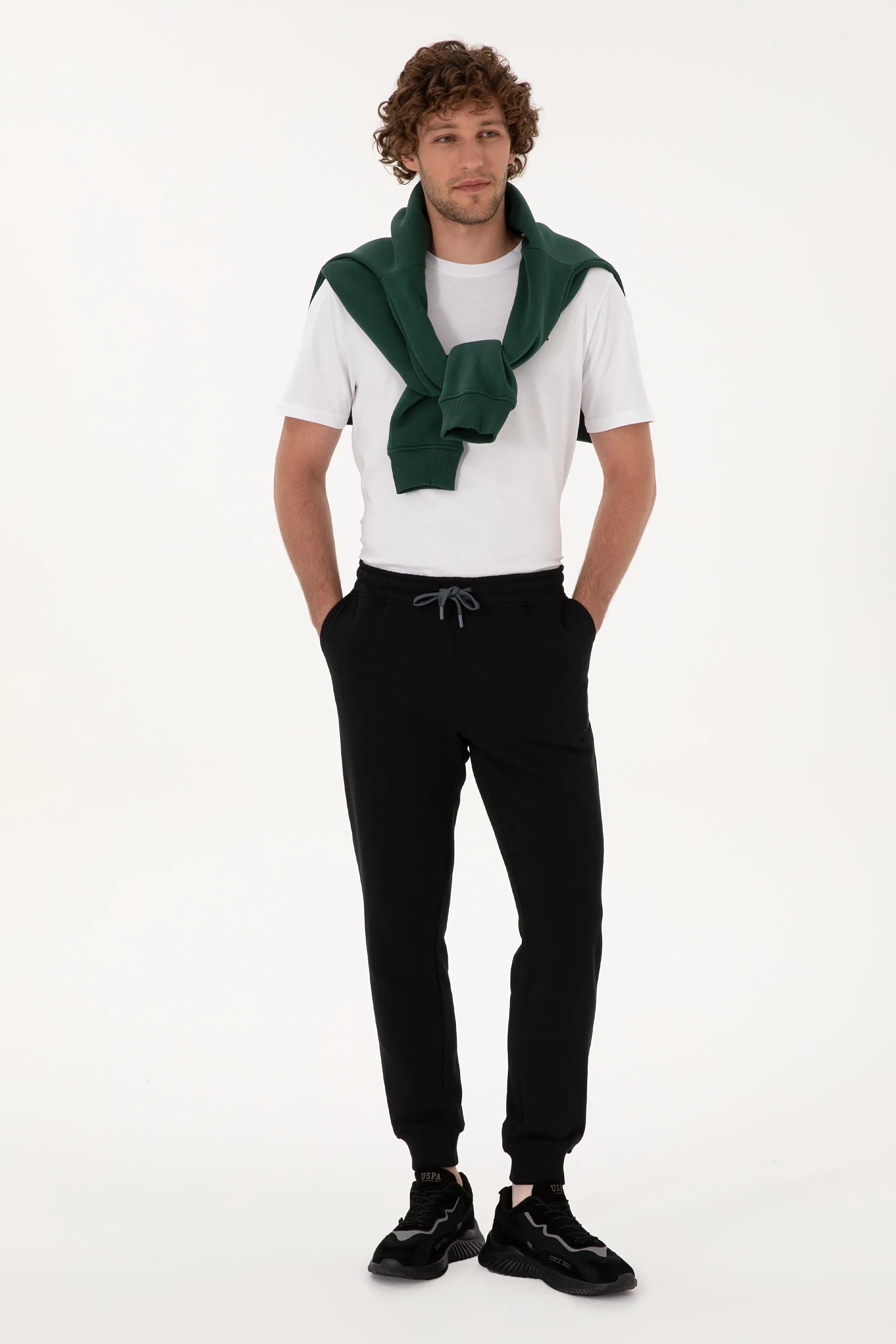 U.S. Polo Assn._Black_Black Sweatpants With Logo_G081SZ0OP0 2225511_VR046_03