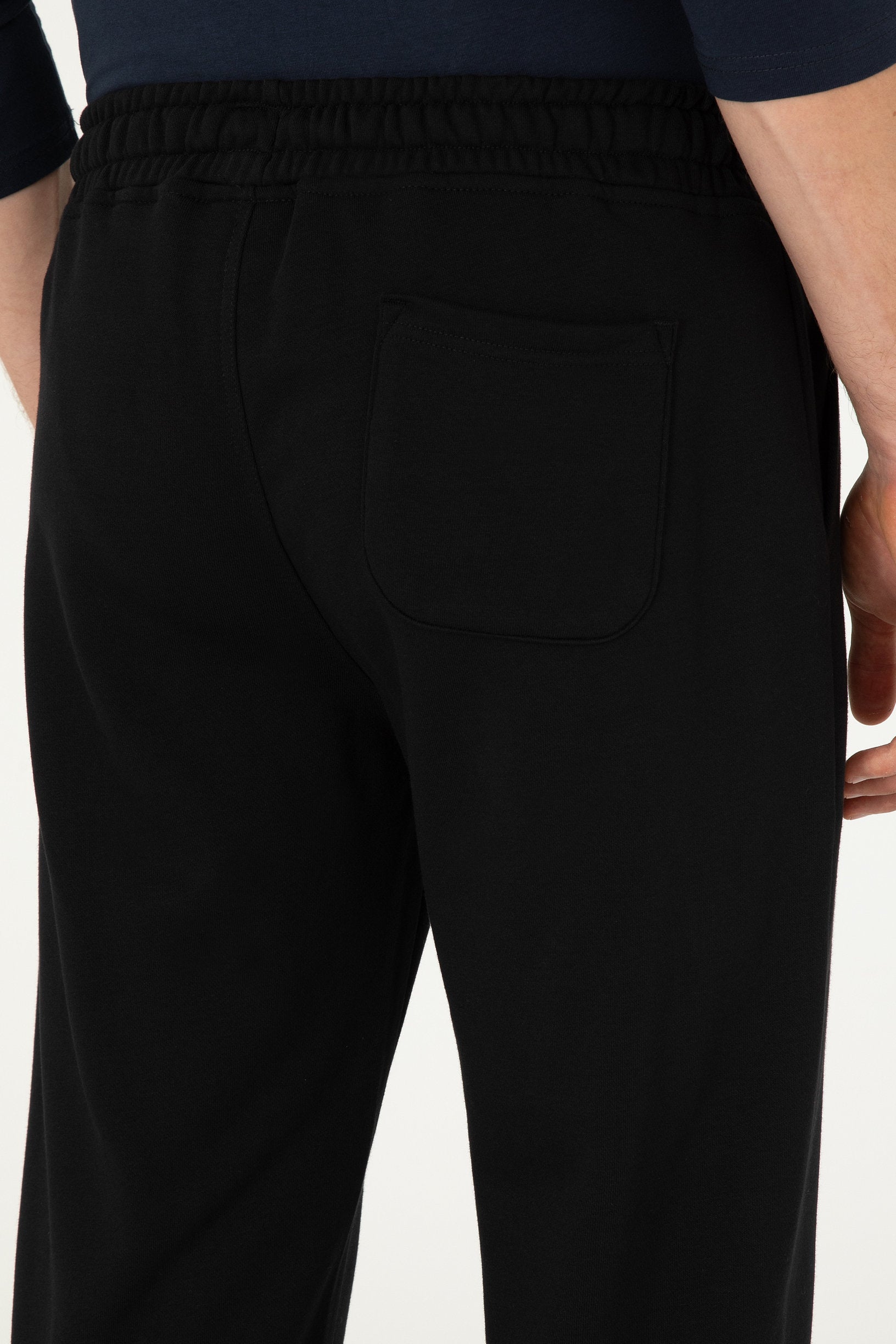 Black Knitted Trousers_G081SZ0OP0 1926913_VR046_06