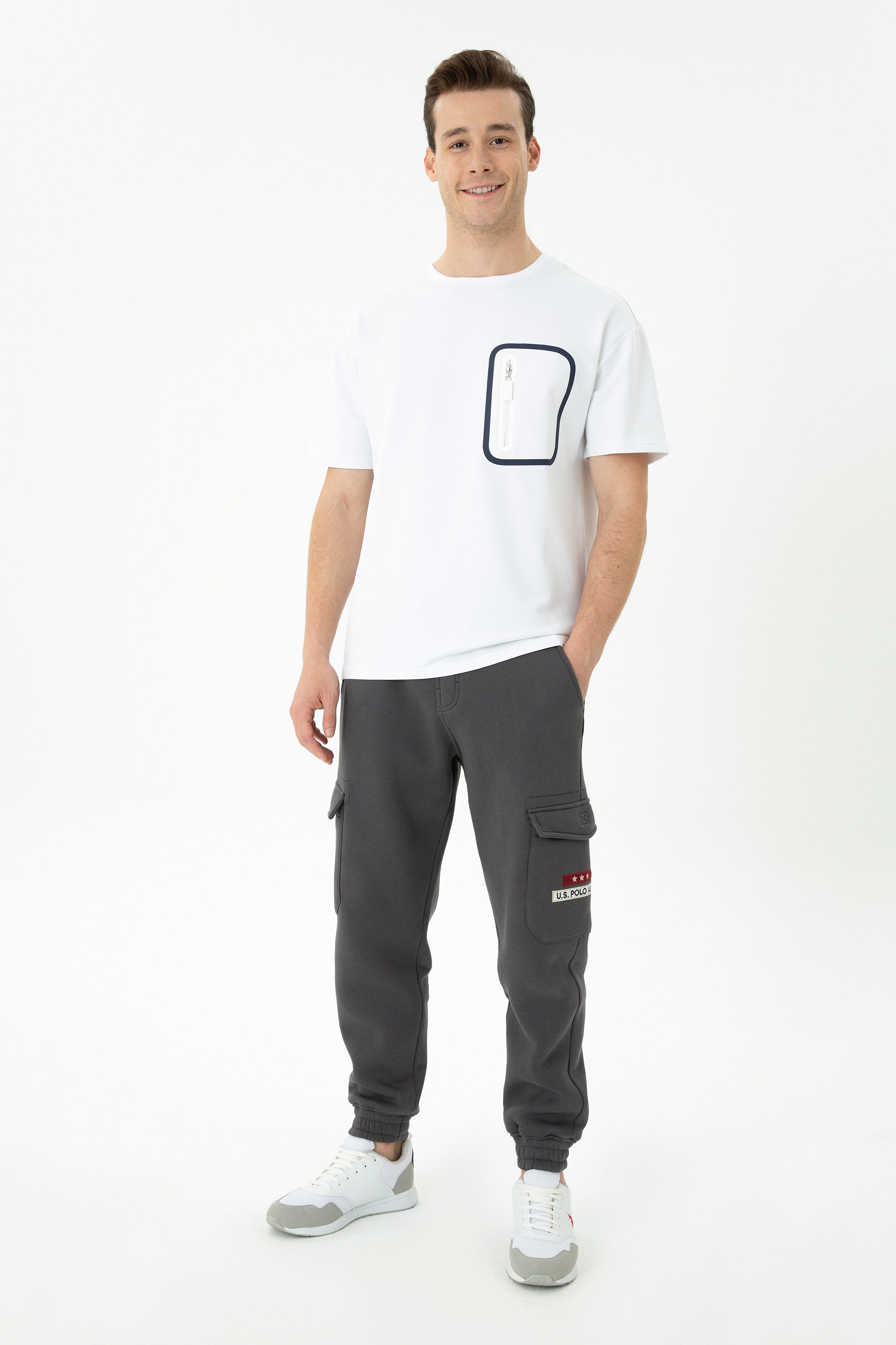 Grey Sweatpants_G081SZ0OP0 1668097_VR006_04