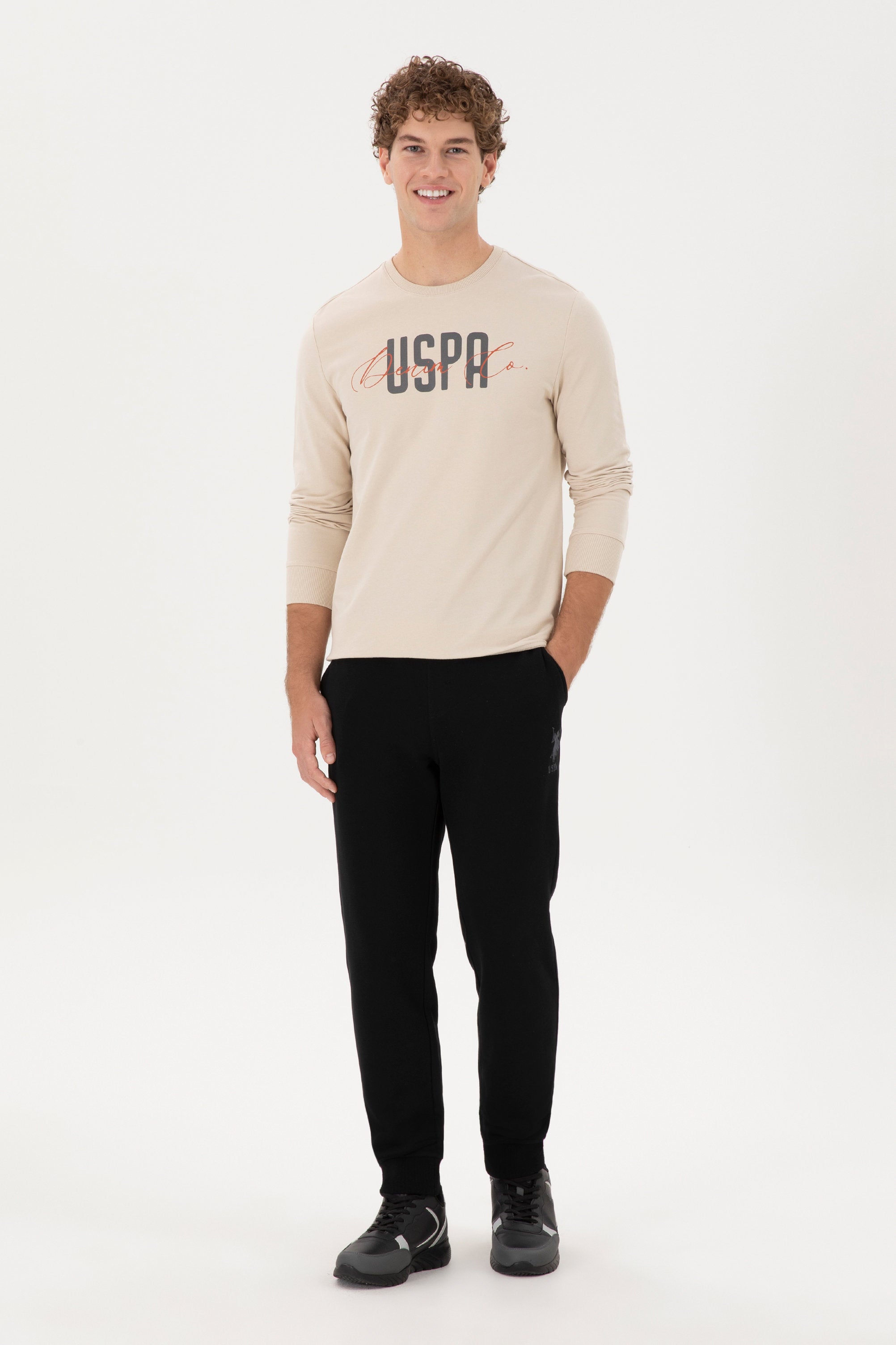 Black Knitting Short_G081SZ0OP0 1926919_VR046_03