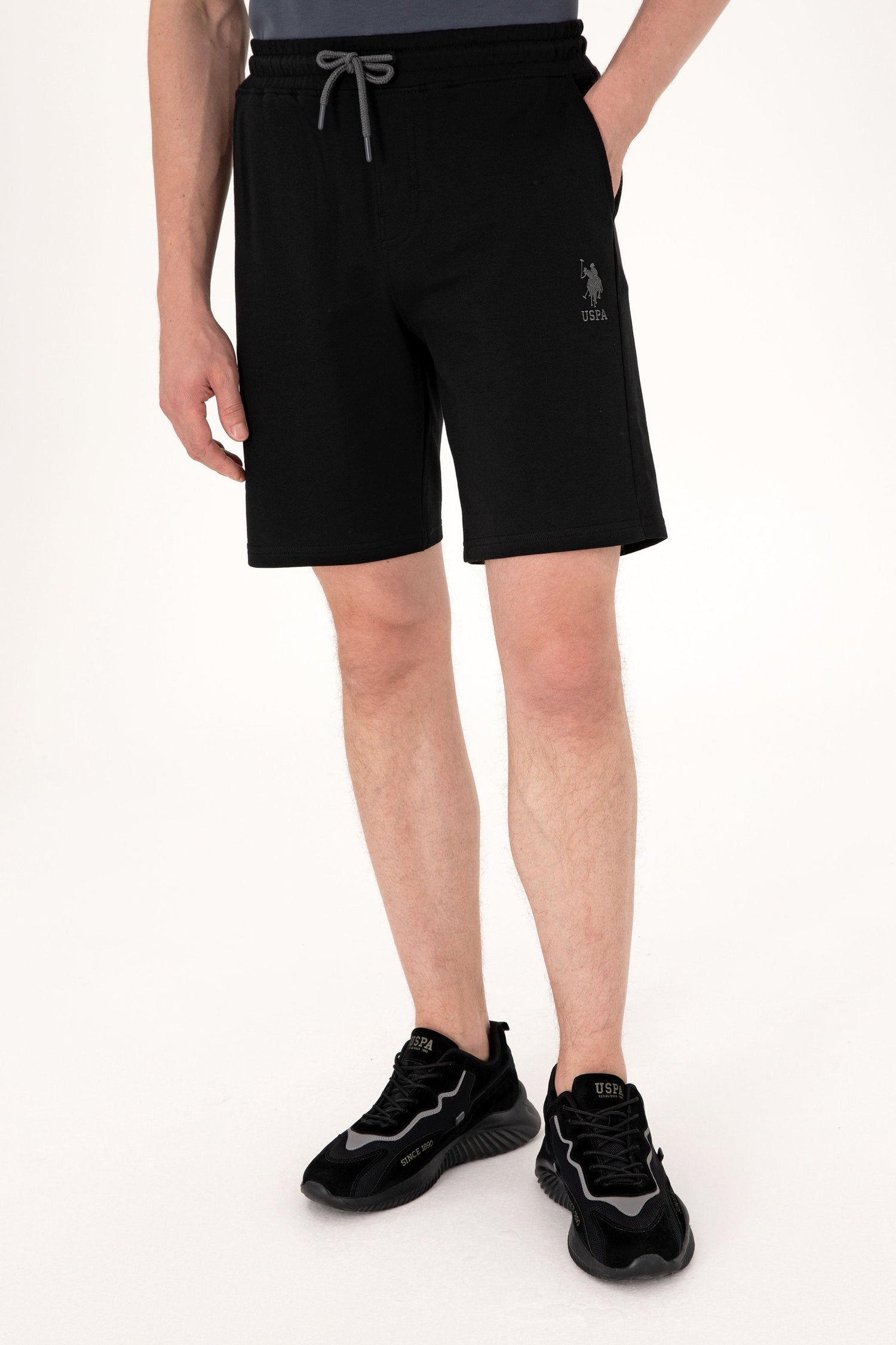 U.S. Polo Assn._Black Knitted Short_G081SZ0OS0 2084715_VR046_02