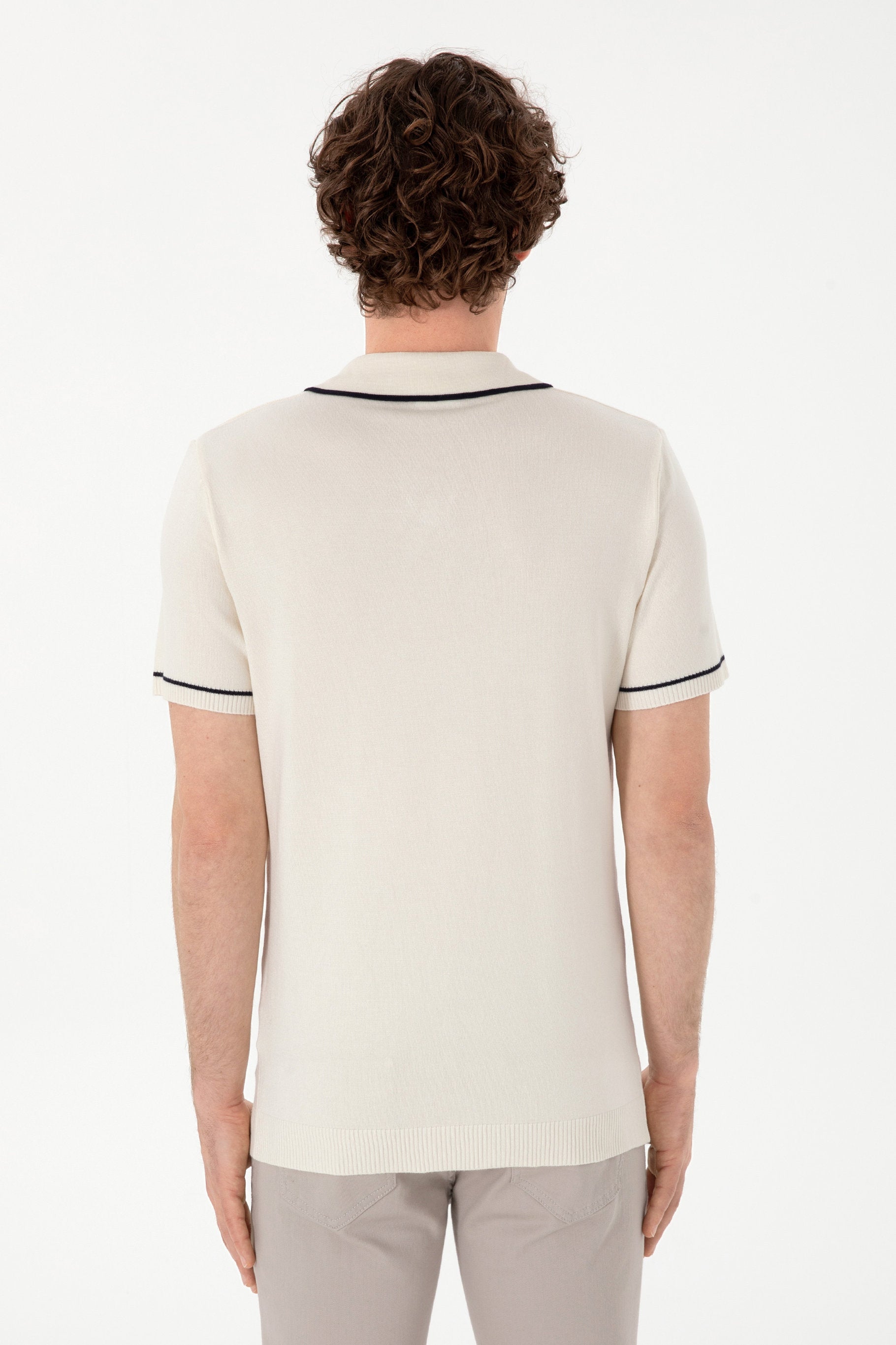 U.S. Polo Assn._Cream Polo Shirt_G081SZ0TK0 2100068_VR071_05