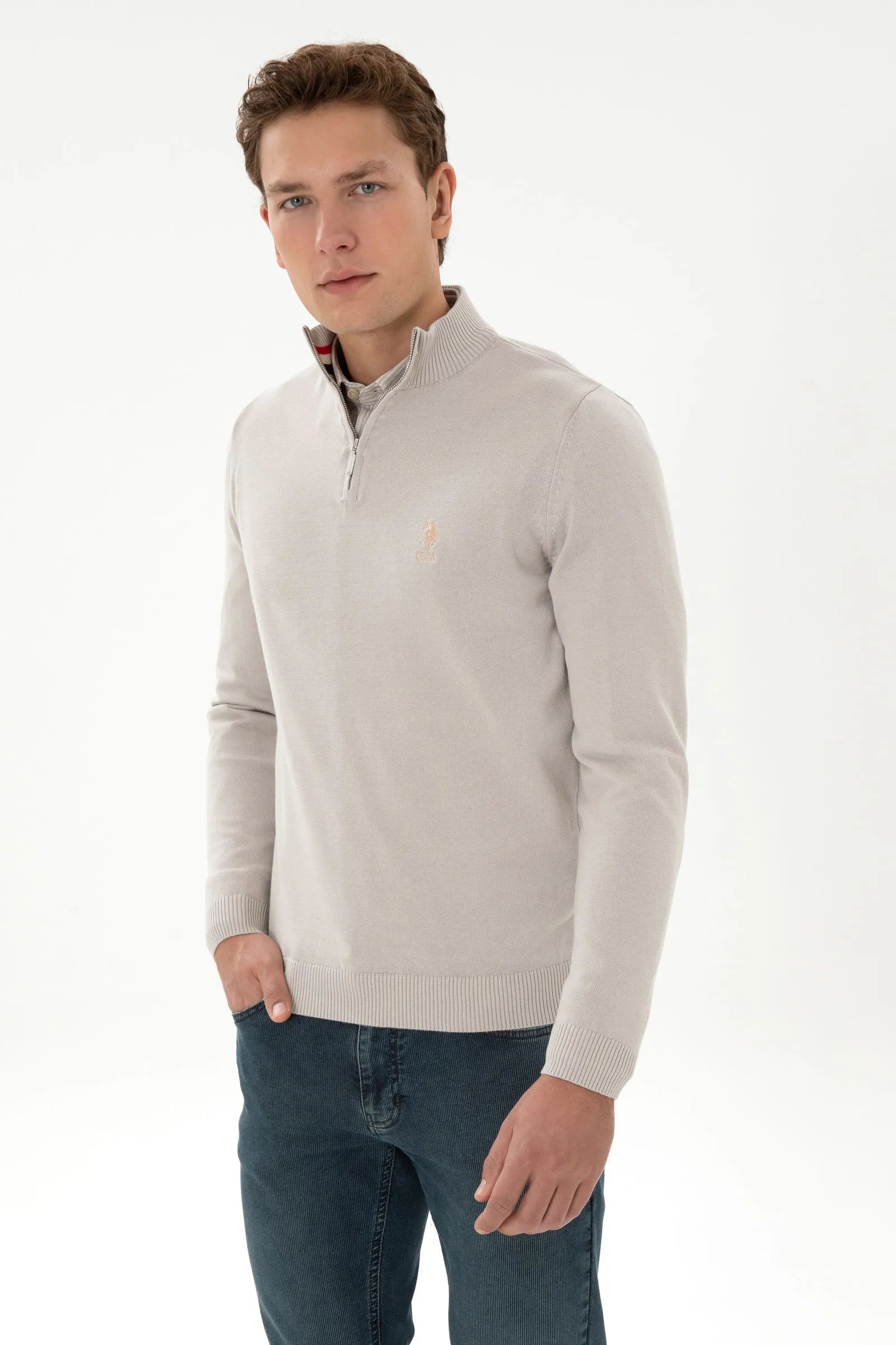 U.S. Polo Assn._Stone_Stone Sweater With Zipper_G081SZ0TK0 2334906_VR049_01