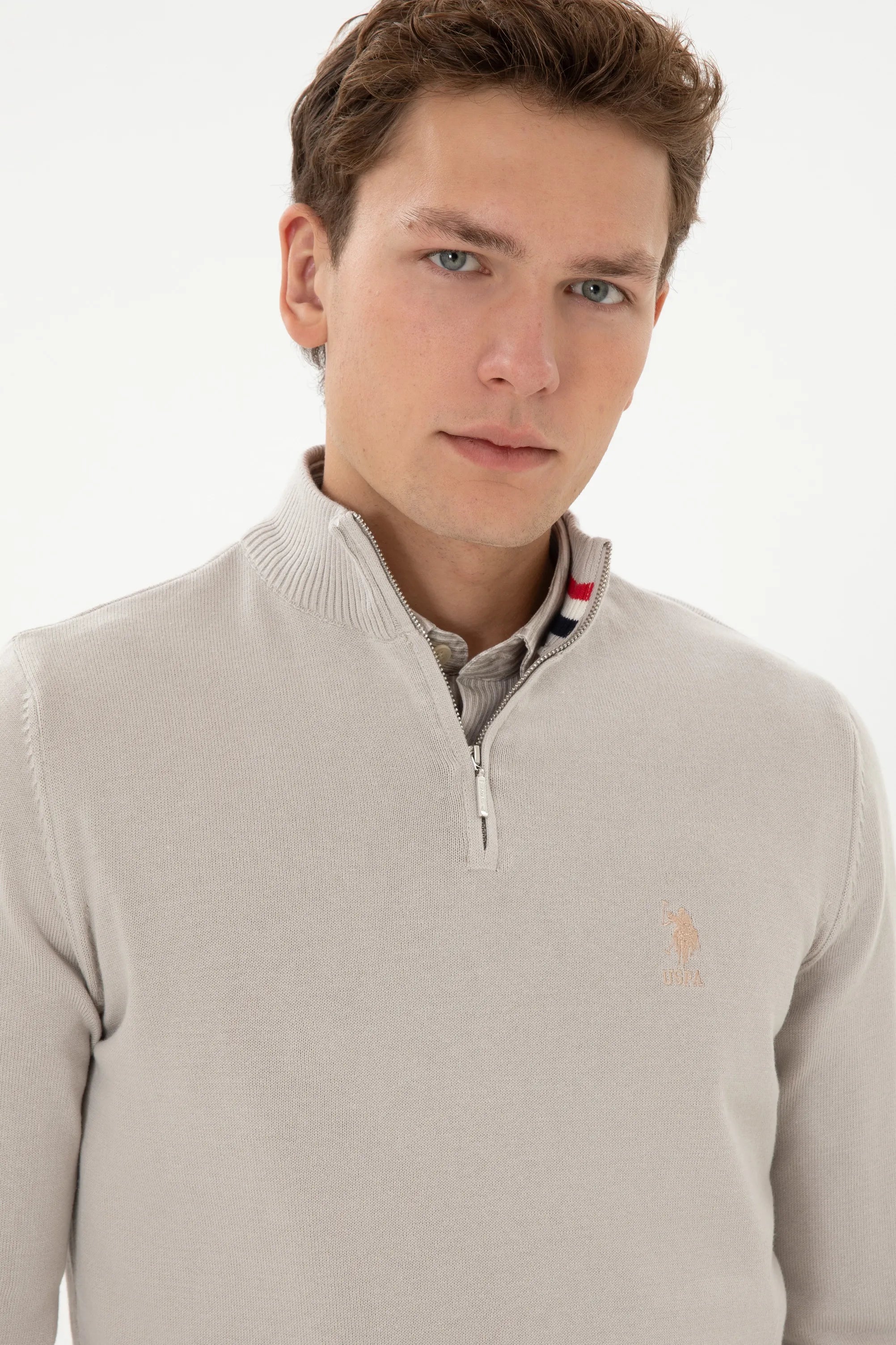 U.S. Polo Assn._Stone_Stone Sweater With Zipper_G081SZ0TK0 2334906_VR049_02