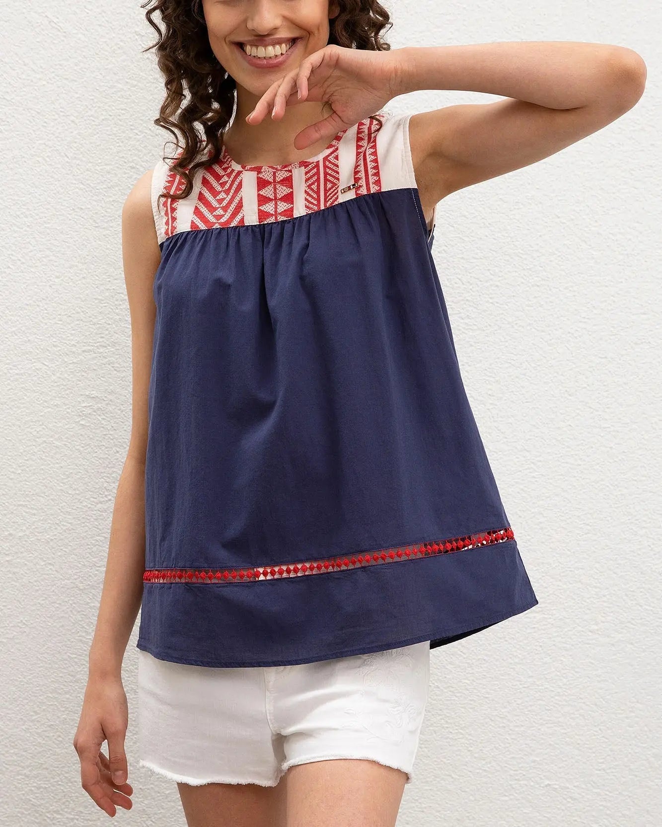 Middle Blue Shirt - BEVAVA