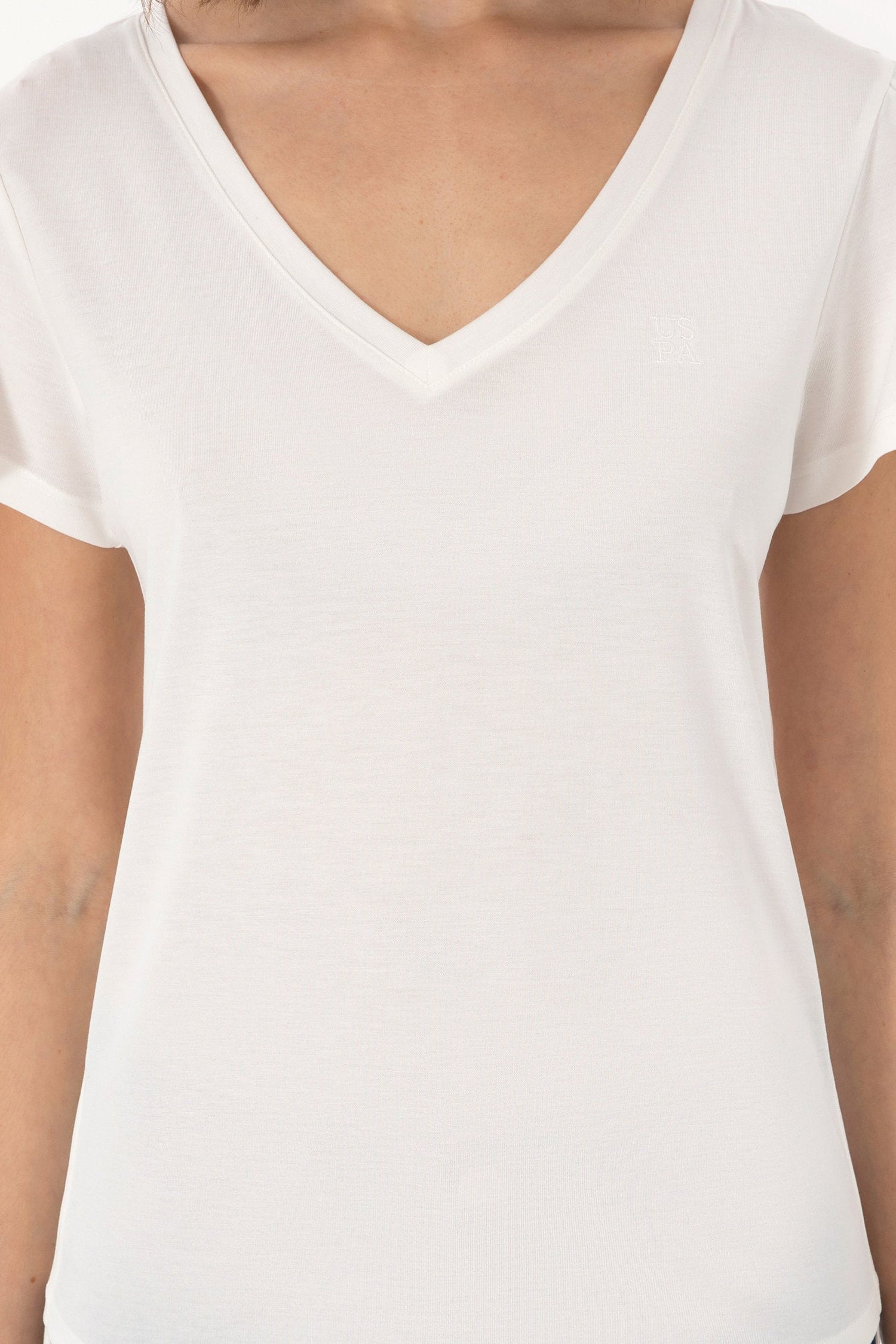 U.S. Polo Assn._Cream T-Shirt_G082SZ0110 2104536_VR071_06