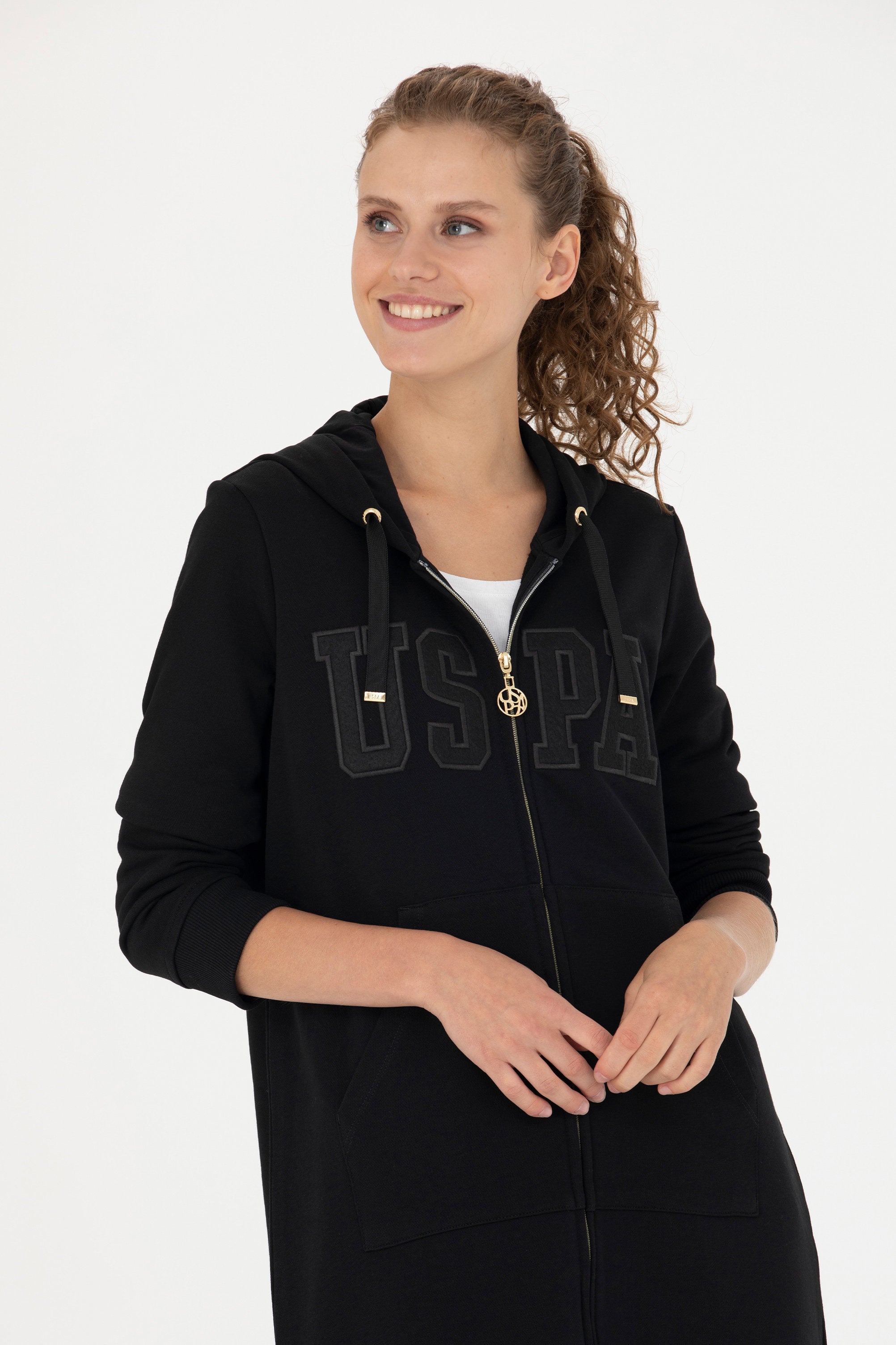 Black Long Zip-Up Hoodie With Logo_G082SZ0820 1675645_VR046_05