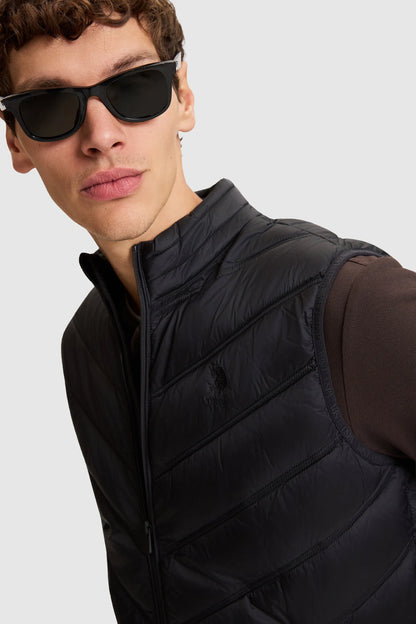 U.S. Polo Assn. Black Men Black Chevron Quilted Vest Jacket SKU: G081GL0100 PU-13222_VR046 Image 02