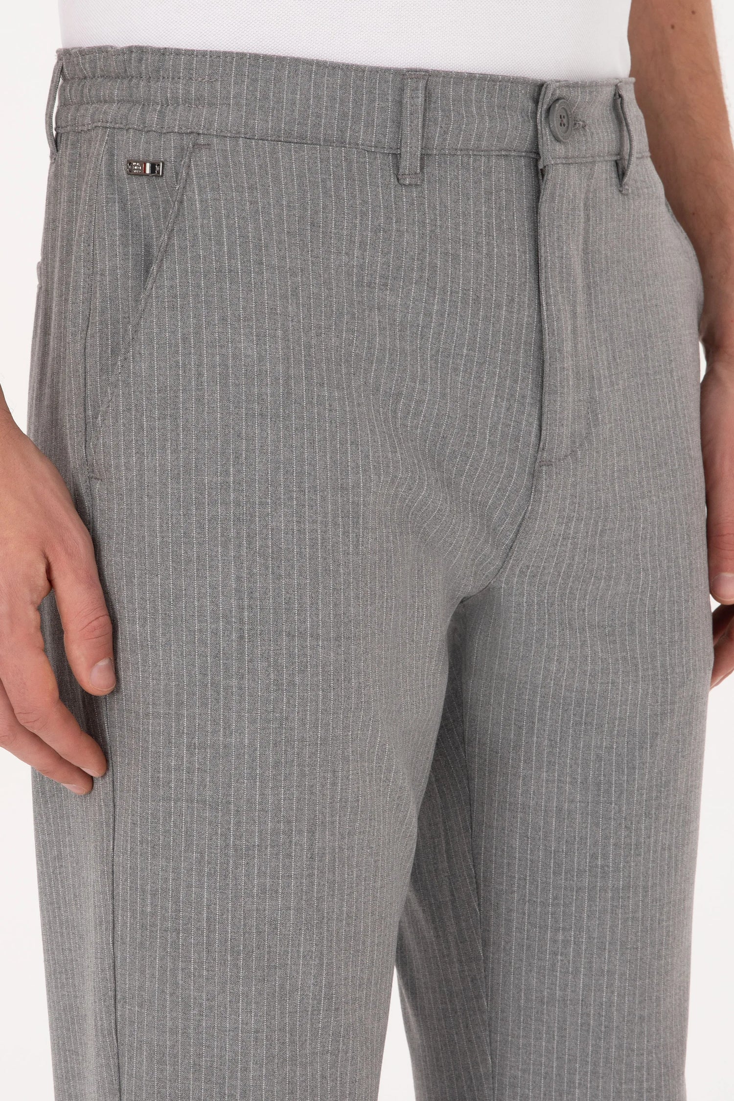 U.S. Polo Assn._Grey_Grey Slim Fit Chino Trousers_G081GL0780 2268310_VR024_05