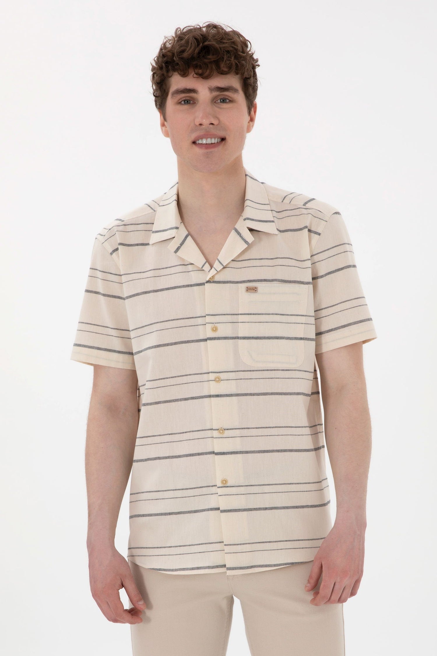 U.S. Polo Assn._Cream Shirt_G081SZ0040 2105058_VR071_01