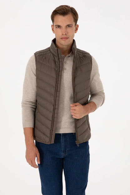 U.S. Polo Assn. Mink Men Mink Quilted Vest Jacket SKU: G081SZ0100 2246365_VR052 Image 03