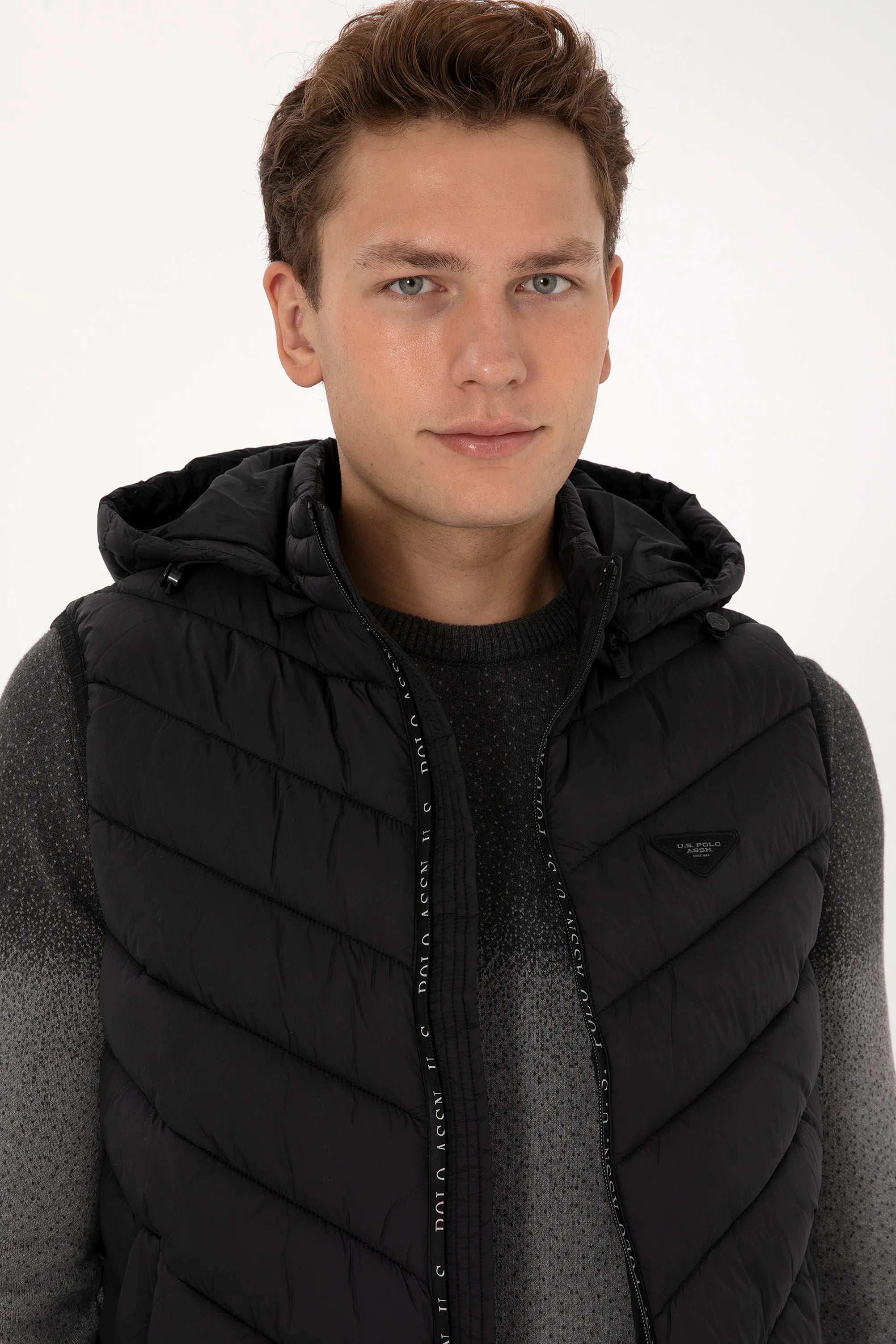 U.S. Polo Assn._Black_Black Vest Jacket_G081SZ0100 2246383_VR046_02