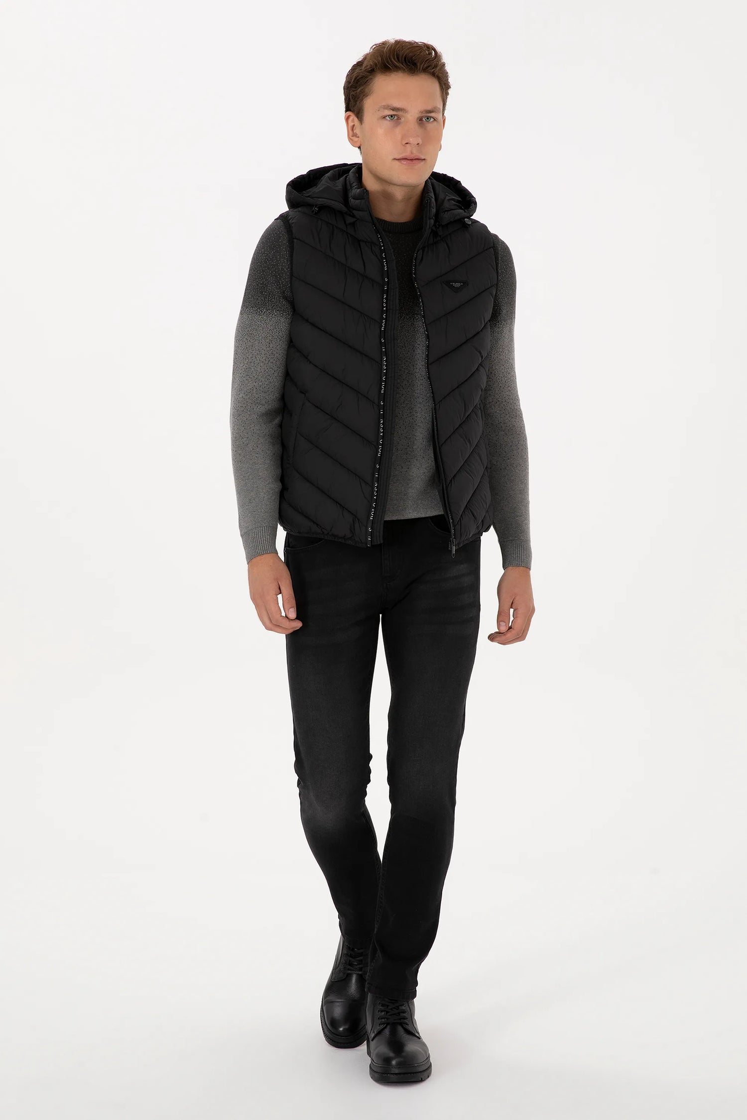 U.S. Polo Assn._Black_Black Vest Jacket_G081SZ0100 2246383_VR046_04