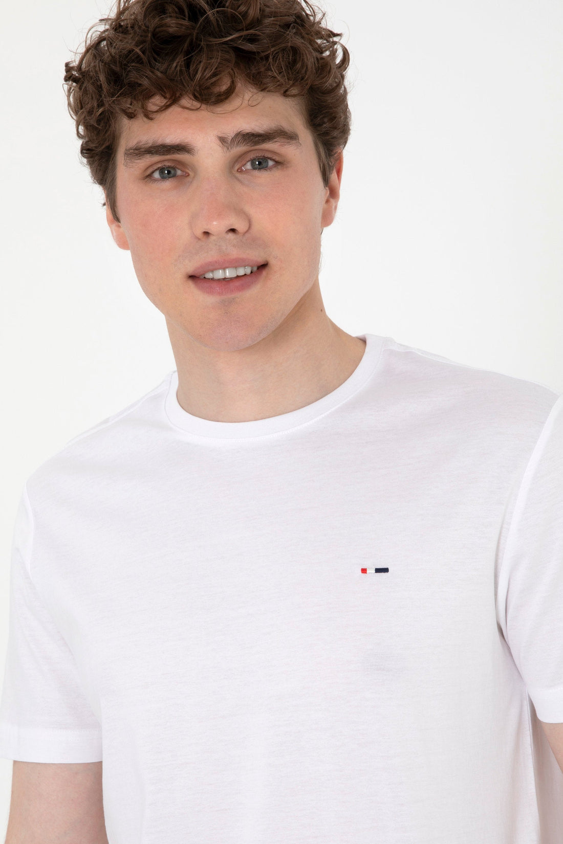 U.S. Polo Assn._White T-Shirt_G081SZ0110 2083928_VR013_02