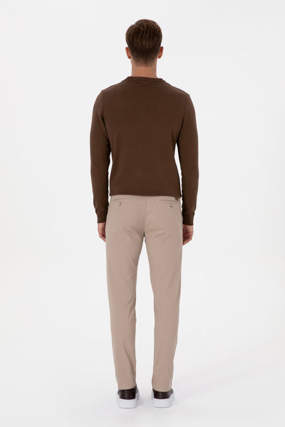 U.S. Polo Assn._Beige_Beige Chinos_G081SZ0780 2237501_VR088_04