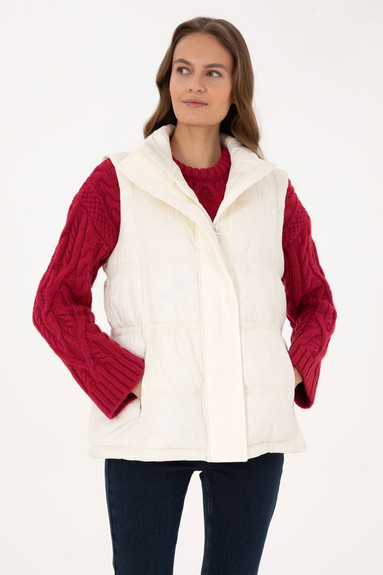 U.S. Polo Assn._Beige_Pearl Vest_G082SZ0100 2236852_VR256_01