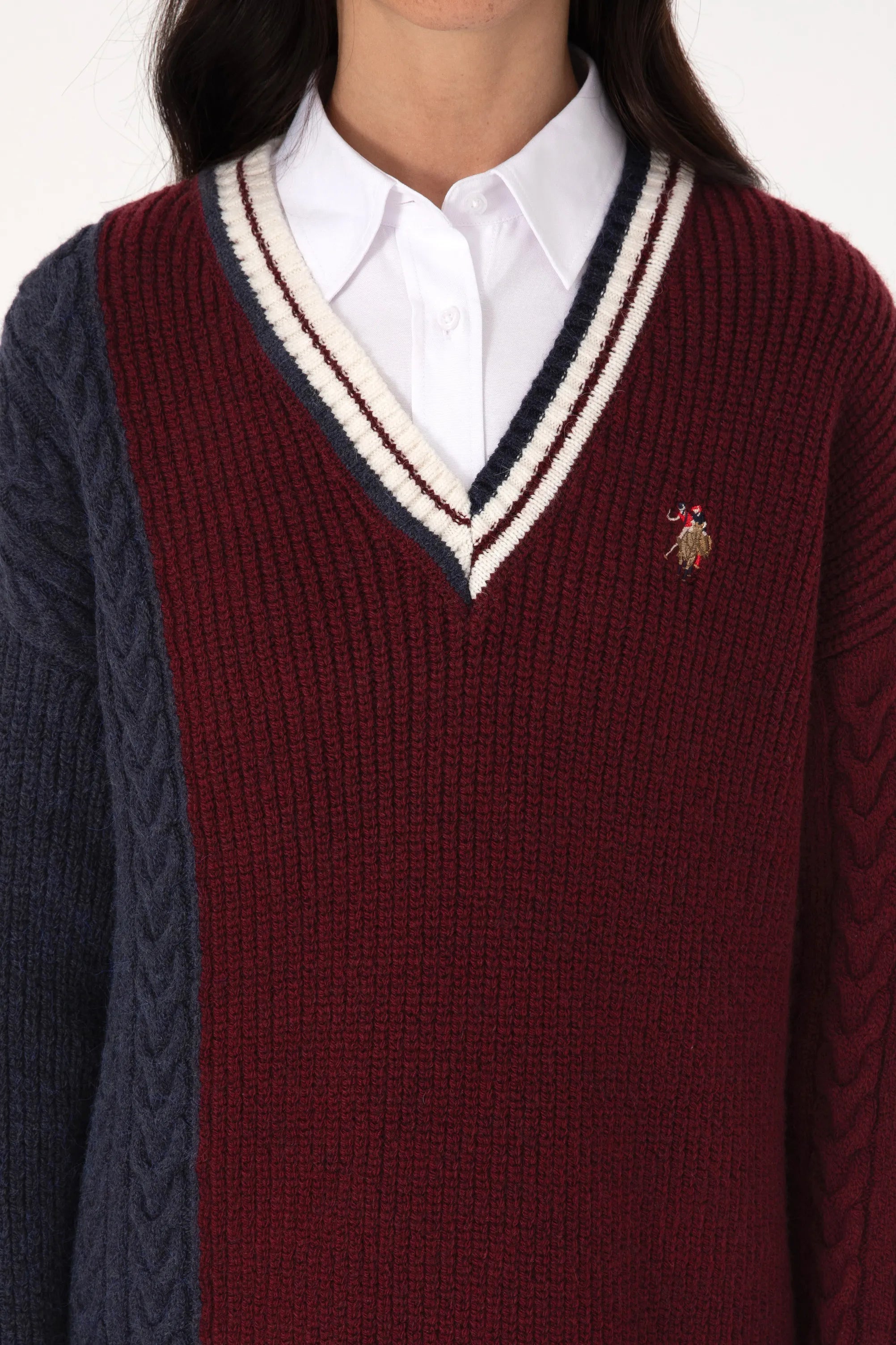 U.S. Polo Assn._Navy_Navy Oversized V-Neck Sweater_G082SZ0TK0 2244336_VR033_06