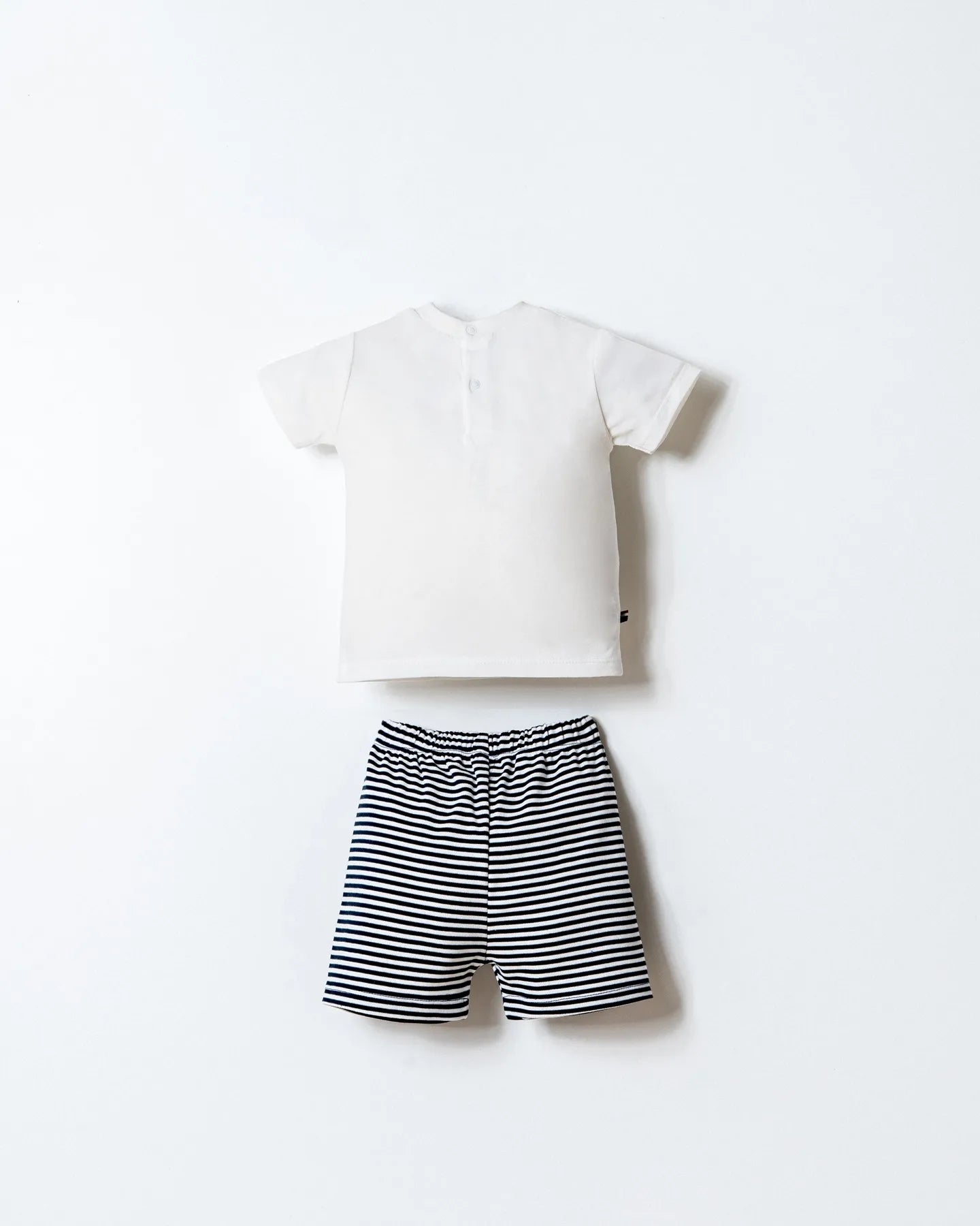 U.S. Polo Assn. White Baby Boy White T-Shirt and Short Set SKU: USB2908-YD_White Image 04